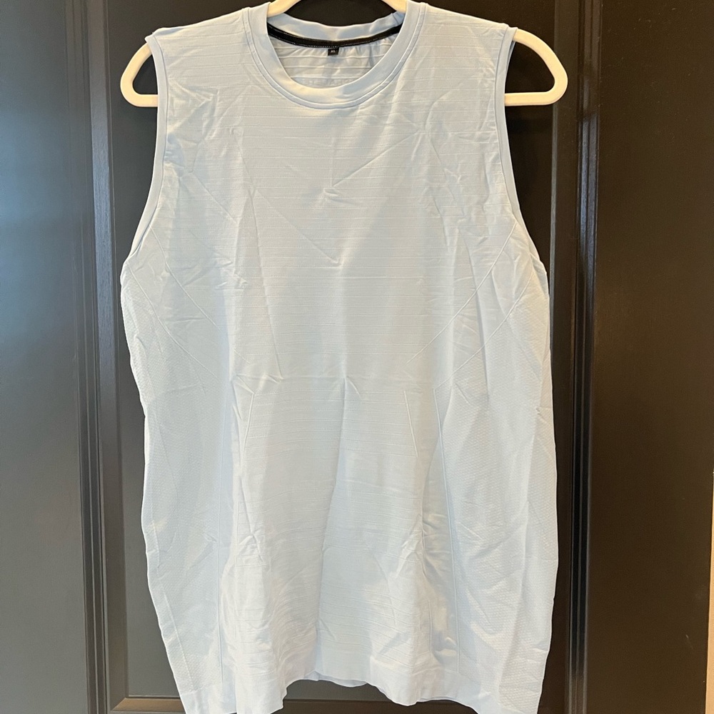 Alphalete tank top baby blue